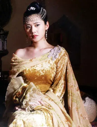 童话都不敢这么写,韩版“灰姑娘”秋瓷炫的异国寻爱记