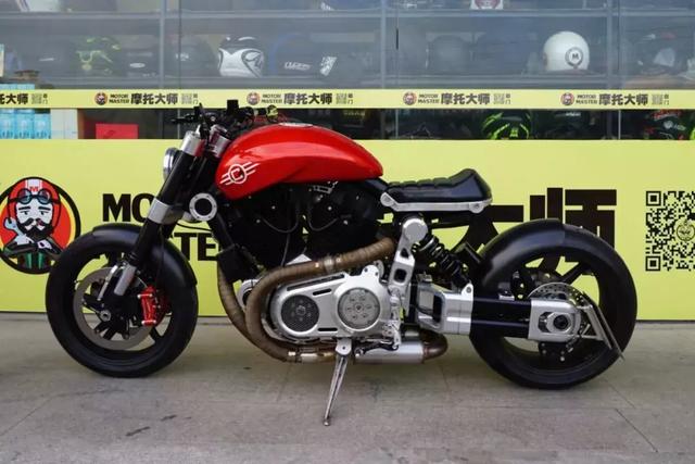 周杰伦发布新歌了，再快的H2，也追不回爱坐阿斯顿马丁的女孩！