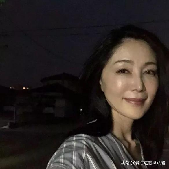 52岁日本泳装美女选美大赛夺冠，颜值身材简直惊艳