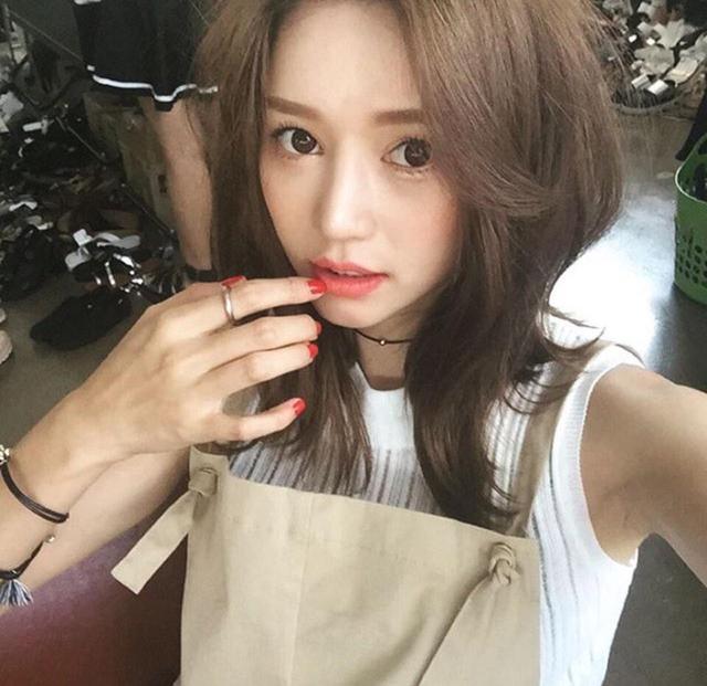 盘点ins上的高颜值美女｜多图解析，风格妆容气质一个也不放！