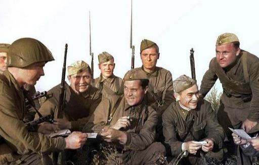 苏联卫国女英雄卓娅：18岁英勇赴死，生前身后备受酷刑折磨