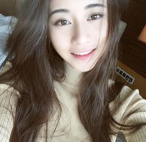 盘点ins上的高颜值美女｜多图解析，风格妆容气质一个也不放！