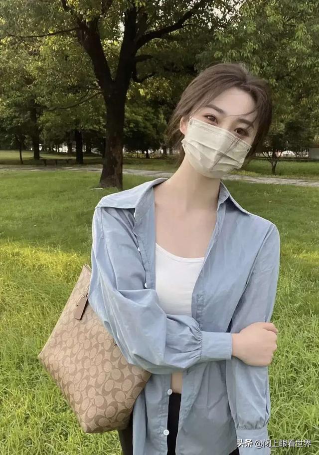 我是一个清新脱俗的女生