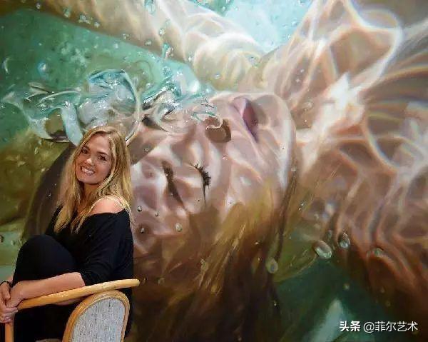 美国最美女画家，她的人体油画更是迷人