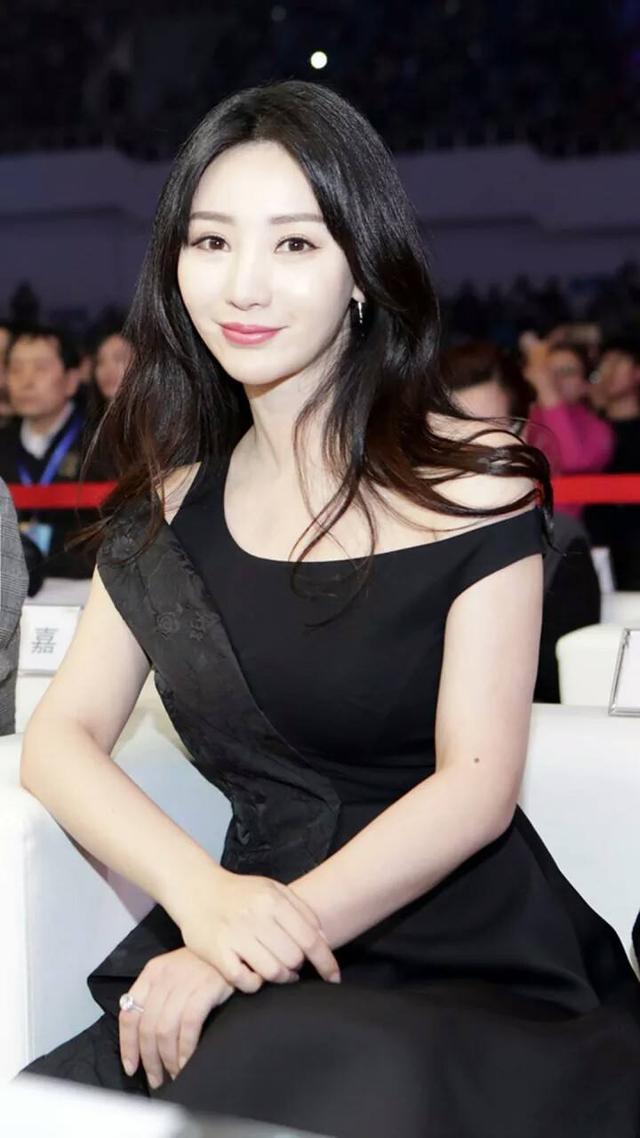 8位来自湖南的美女明星，美得独具特色，在各自领域都是传奇人物