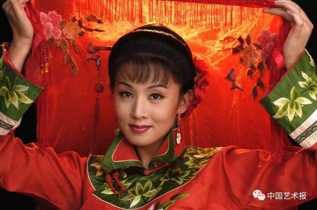 黄梅戏《徽州女人》｜文化转型下的人文吟唱