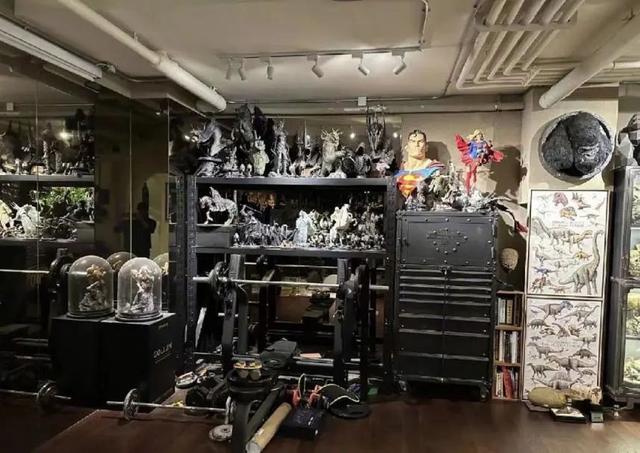 时隔8年，他凭啥再度“封神”？