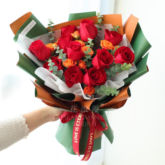 圣诞节送女友什么礼物比较好？9种适合圣诞节送女友的精选礼物