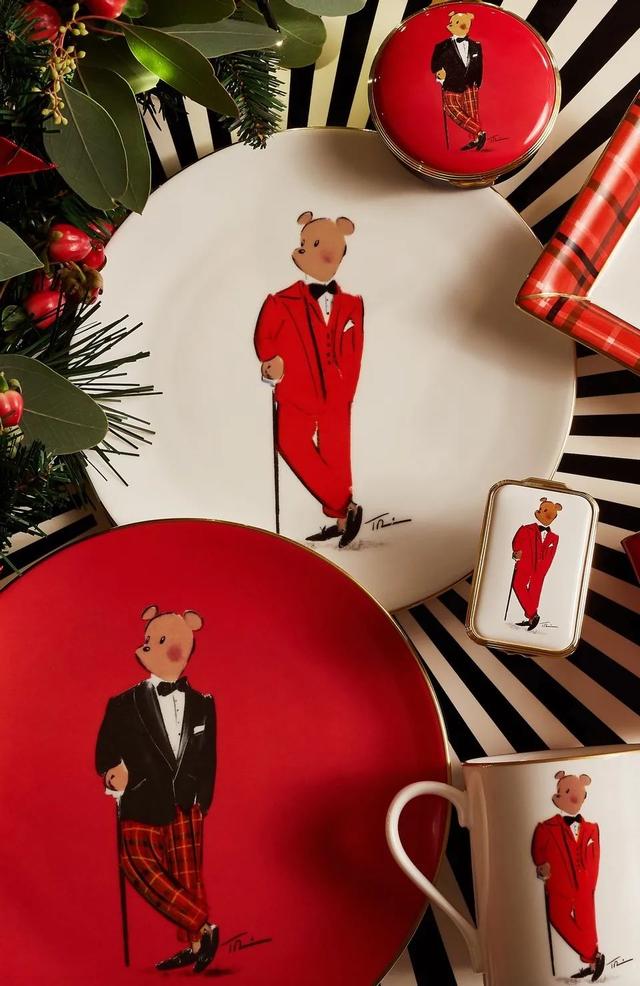 凯特、戴妃同款手镯，英国王室都爱的瓷器，情人节送礼大气有格调