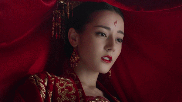 现代公认的四大美女，我还是喜欢她