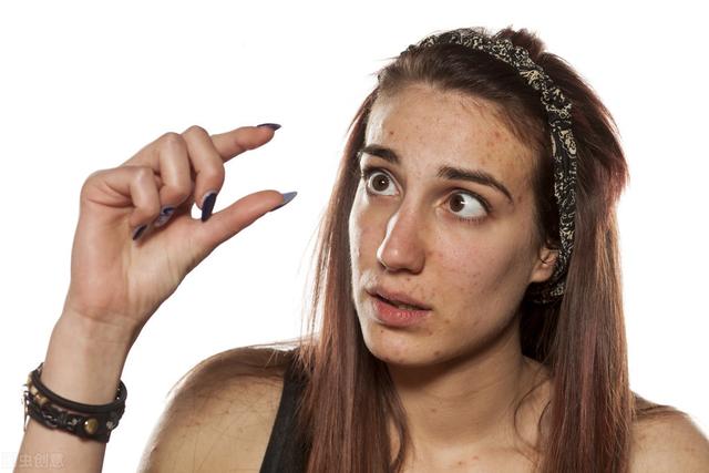 私处长痘痘,这三种情况,不排除是性病