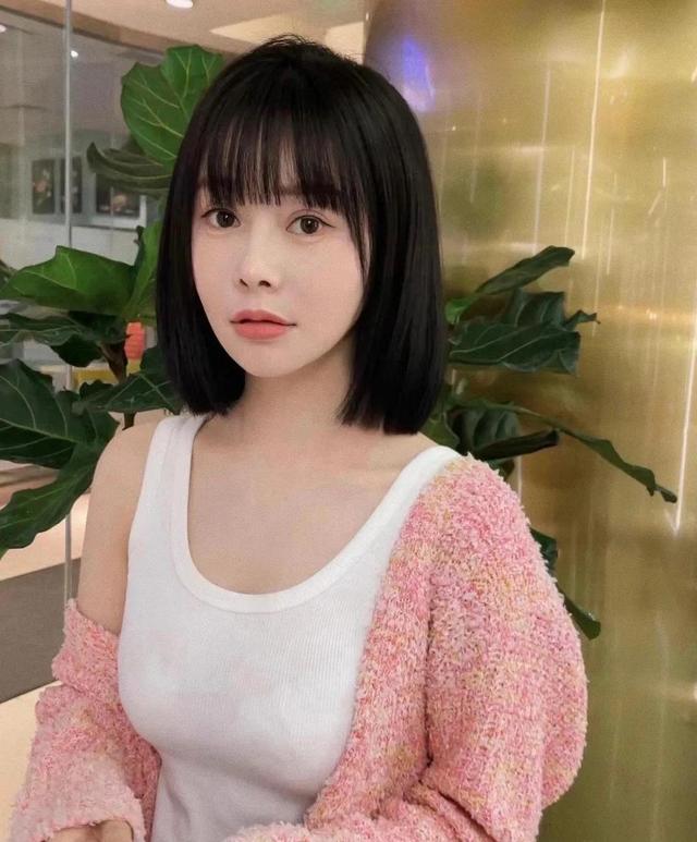 2022年剪短发不翻车的四款短发图册，适合任何脸型