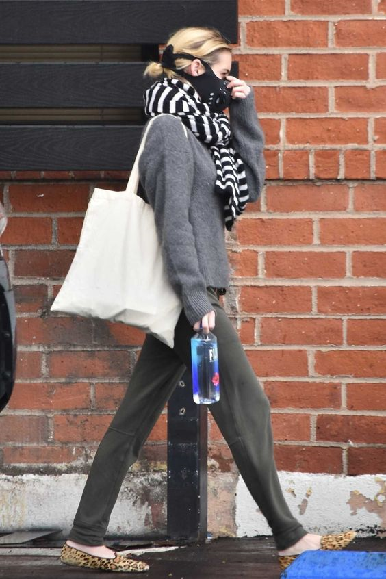 没有恨天高，157的她凭什么成为小个子模板？