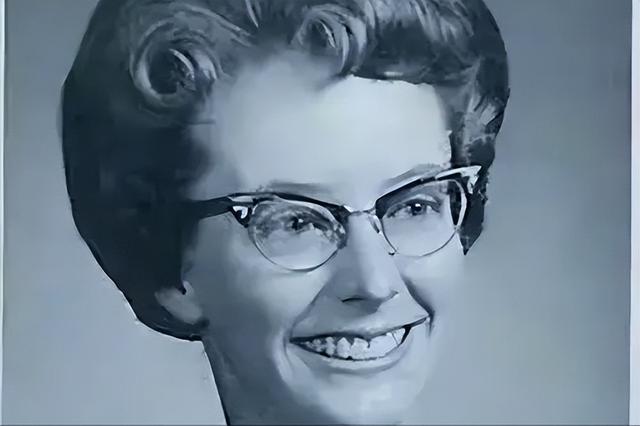 1980年，华裔学生痴迷美女老师，将其绑架囚禁53天，遭受非人折磨