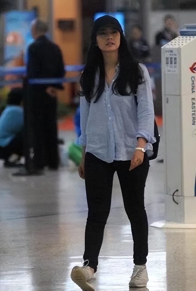 8位堪称“半身美人”的女星,穿上礼服惊艳四射,真实腿短又腿粗