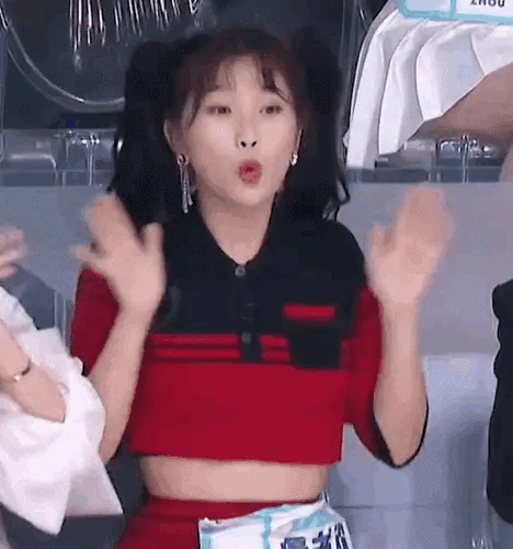 完美女神是假的，胯宽腿粗，溜肩没腰，生图揭露人间真实