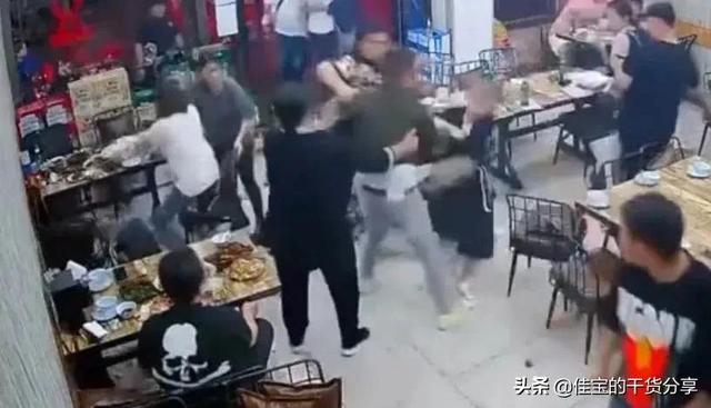 唐山多名男子暴力殴打女性，现全部被抓捕归案，只求严惩