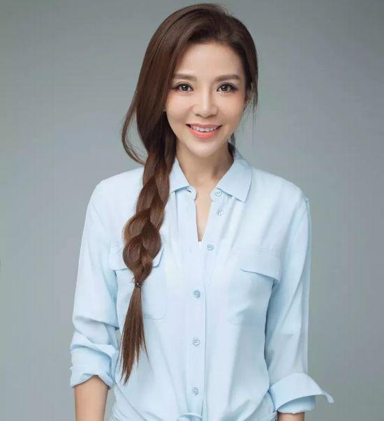 央视10大美女主持人,个个才貌双全,董卿知性,海霞端庄