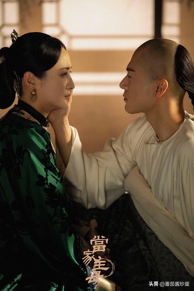 《当家主母》开播，剧中蒋勤勤杨蓉二女争一夫，剧情狗血节奏快