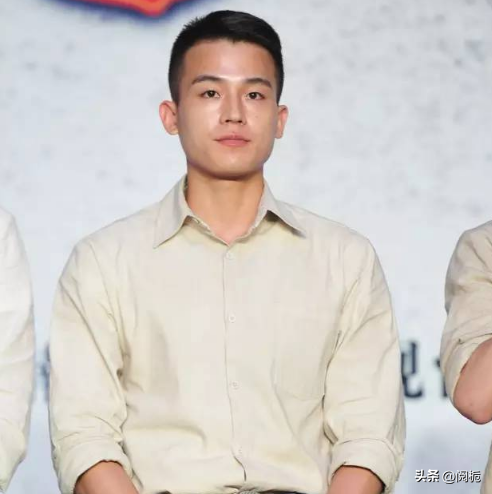 气质不够硬就别再尬演军人了:这8位明星演军人,看着让人真难受