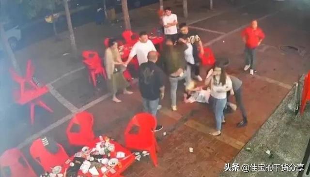 唐山多名男子暴力殴打女性，现全部被抓捕归案，只求严惩