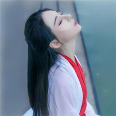 不羁的古风名字女生冷艳霸气笑看世间百态-可爱点