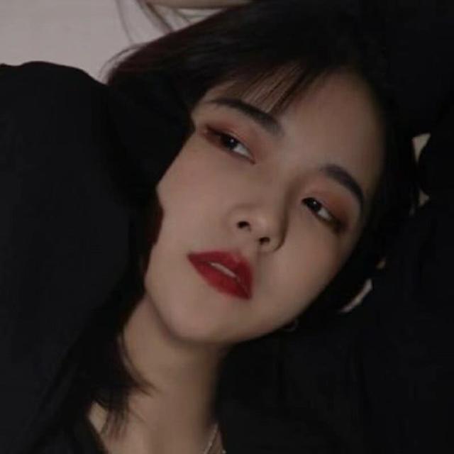 女生经历“第一次”的表现,害羞都不算什么,中招两个无疑是初了