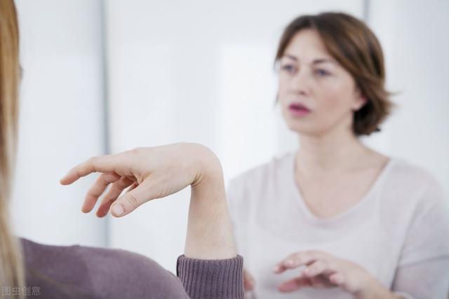 私处长痘痘,这三种情况,不排除是性病