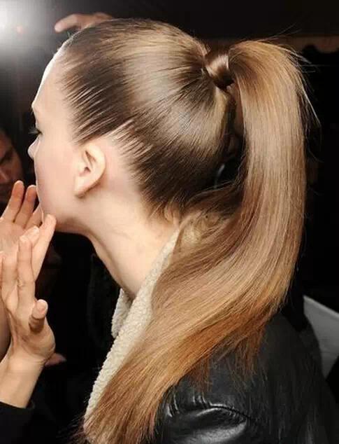 瓜子脸女生适合什么样的发型？