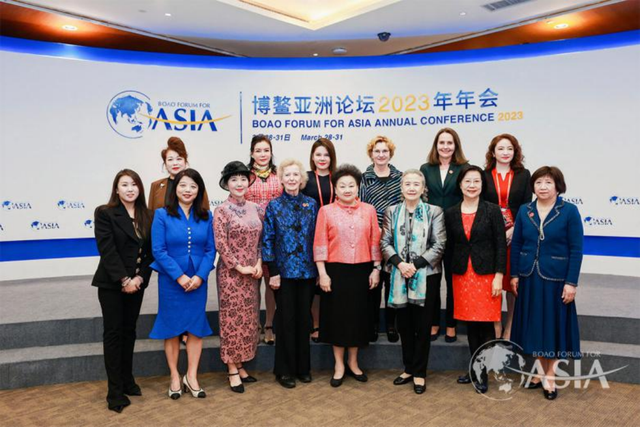 女性领导力圆桌会议：不确定的世界与女性领导力