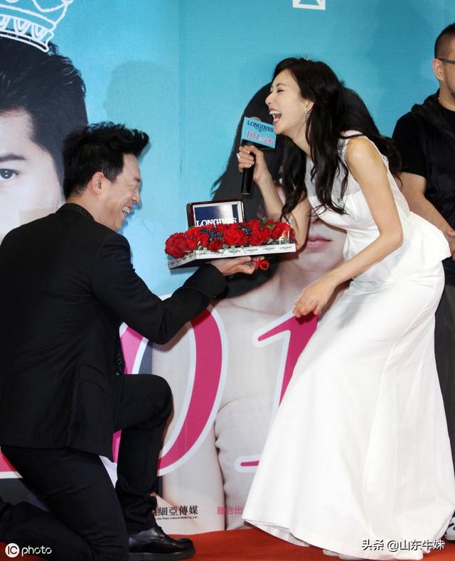 美女与极品帅哥组合