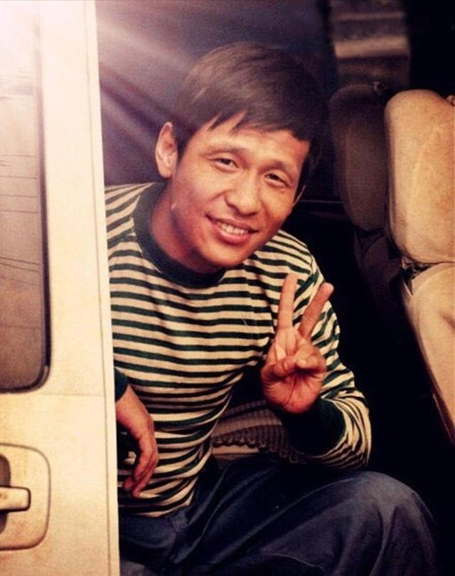 宋小宝离婚11年：他再婚生龙凤胎，后遭误诊，前妻霍晓红现状如何