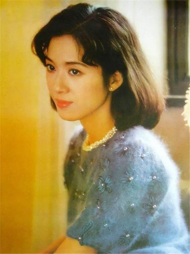 10位“一眼万年”女演员，个个美到窒息，有人靠一个角色吃一辈子