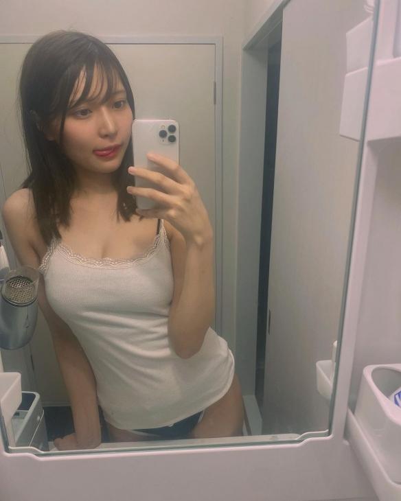 举手投足尽是风情！G杯樱花妹“似鸟沙也加”美照赏