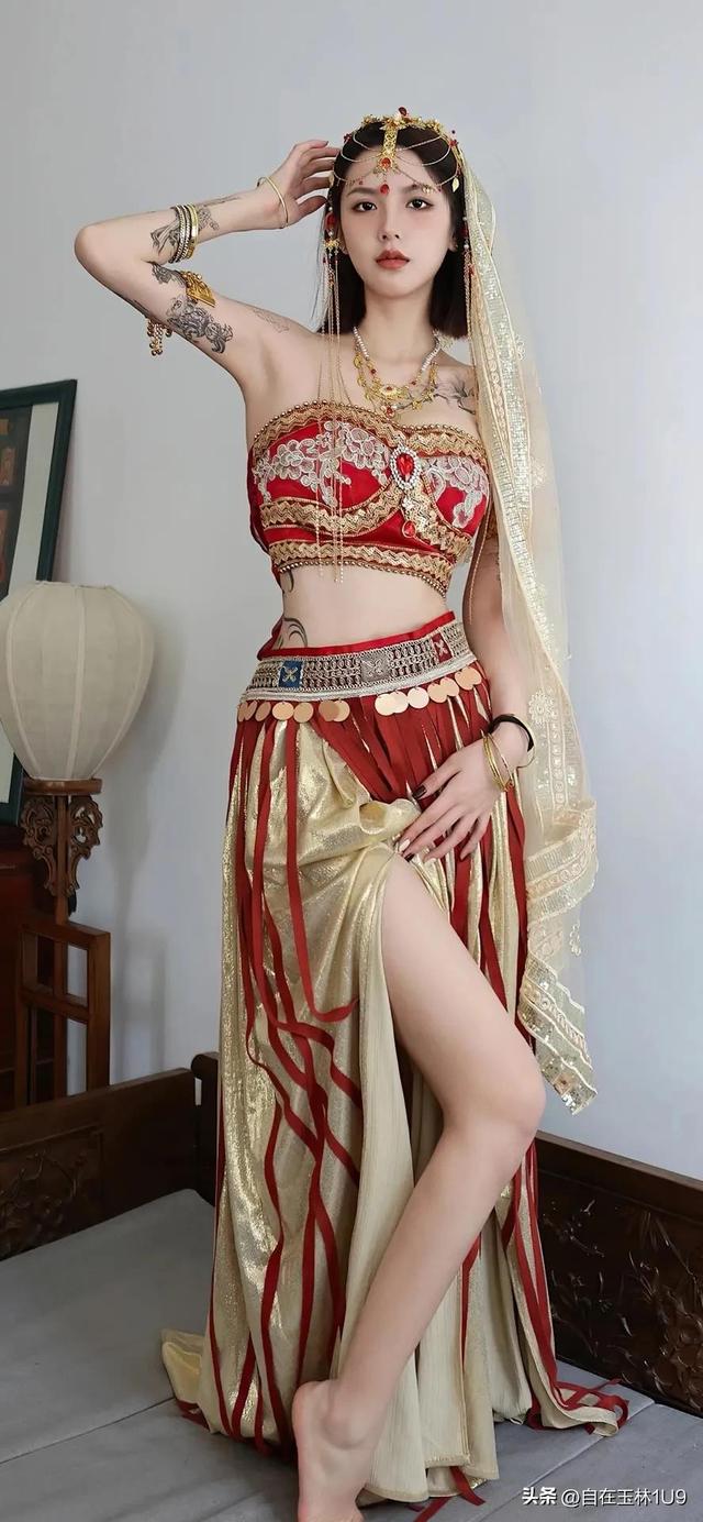 美女图片高清性感写真