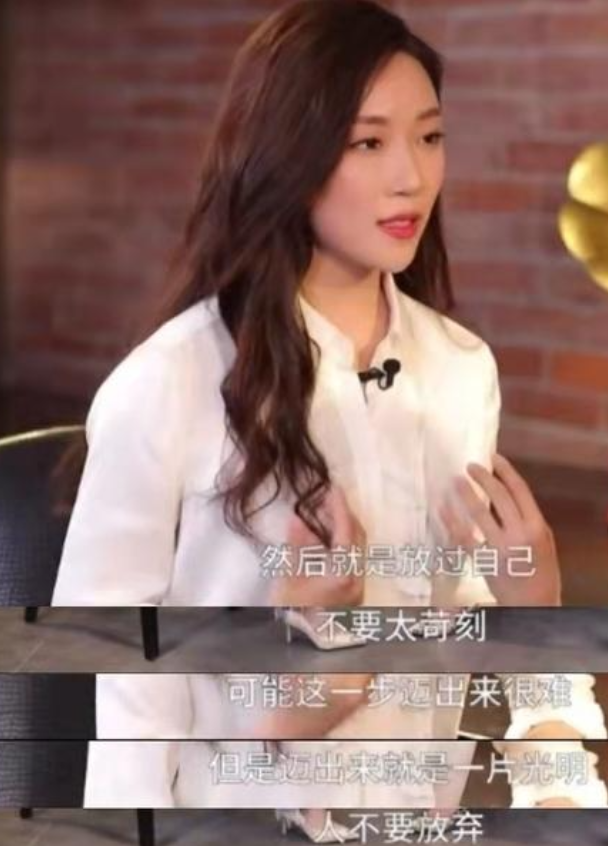 7位被名字“拖累”走红的女星,以为很有个性,实则难读又拗口