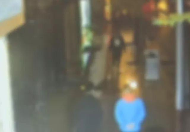 女子晚上订了一份外卖，次日凌晨在酒店被陌生男人强奸……