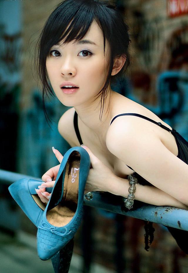 北京盛产美人,9位帝都女星,个个肤白貌美气质佳,各有各的韵味