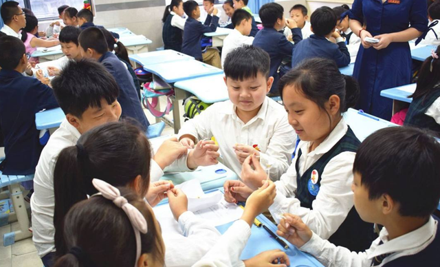 初中生“身高标准”已出炉，多数学生不合格，快看看你达标了没