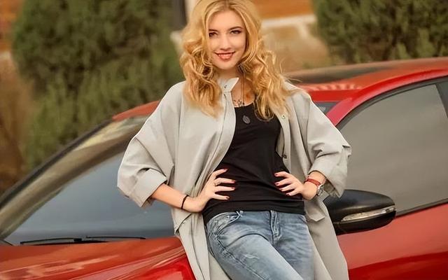 在盛产美女的乌克兰，只拿200块能干啥？看完：太值得了