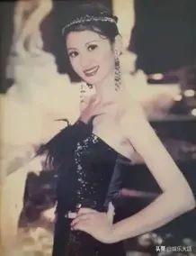 这位姐姐，真是既有公主的颜，又有阔太的命