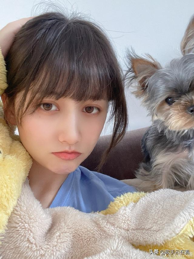 97年美女游戏博主王萌迷人美照欣赏，好漂亮啊