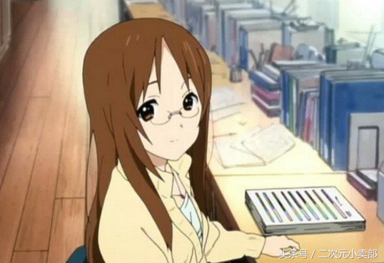 如果有这样的美女教师,我一定不会逃课!