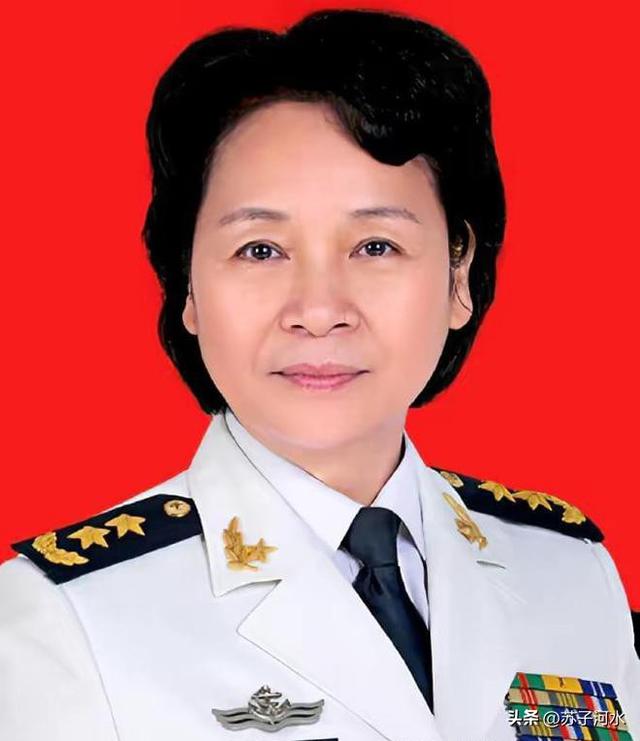 盘点新中国成立后解放军中18个女子第一人(一)
