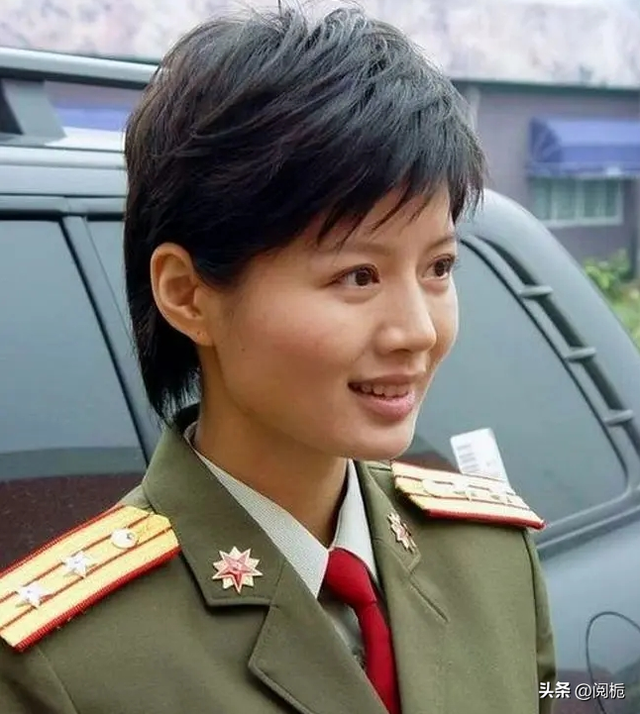 气质不够硬就别再尬演军人了:这8位明星演军人,看着让人真难受