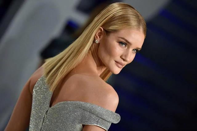 百大性感美女英国超模Rosie Huntington-Whiteley