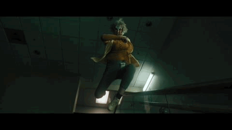 华人之光！全网刷屏的奥斯卡影后，但我只能为杨紫琼高兴5分钟