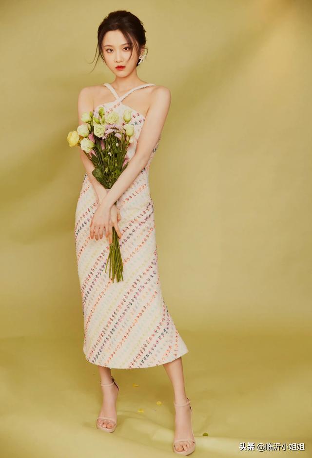 张慧雯，极具灵动气息的温柔美少女，清新靓丽的容颜，让人爱慕