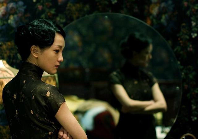 10位穿旗袍的女演员，有人天生媚骨，有人冷若冰霜，有人知性端庄