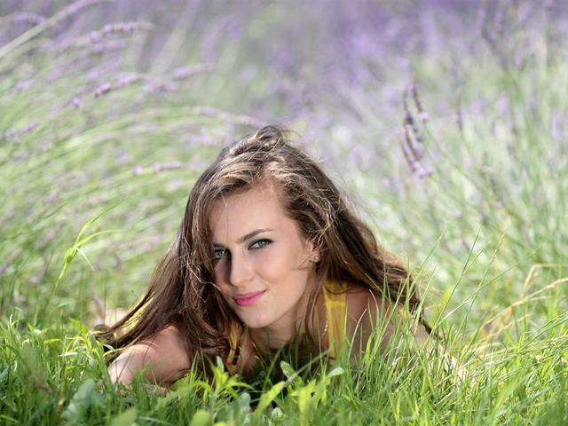 精选唯美美女电脑壁纸